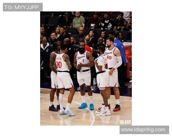 哈登领衔篮网对决骑士精彩集锦回顾与分析